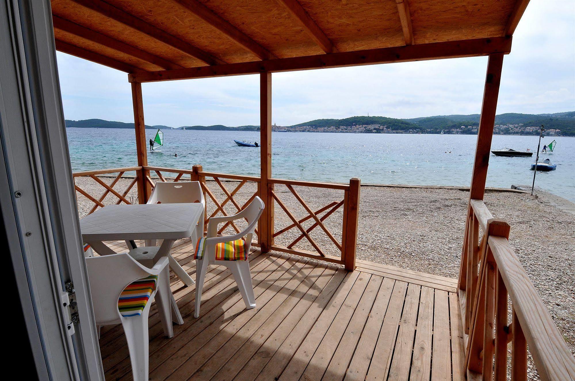 Camp Perna Hotel Kuciste Bagian luar foto