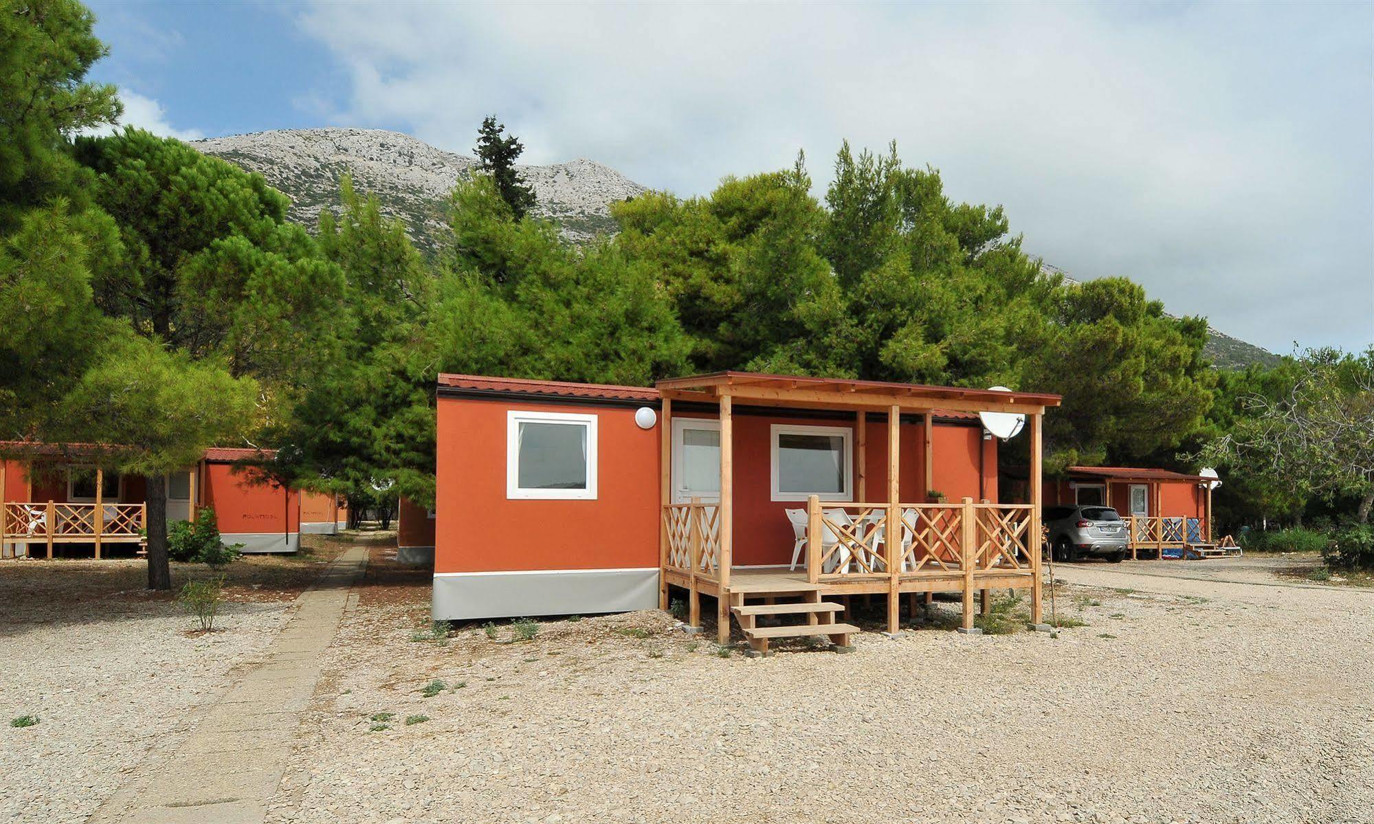 Camp Perna Hotel Kuciste Bagian luar foto